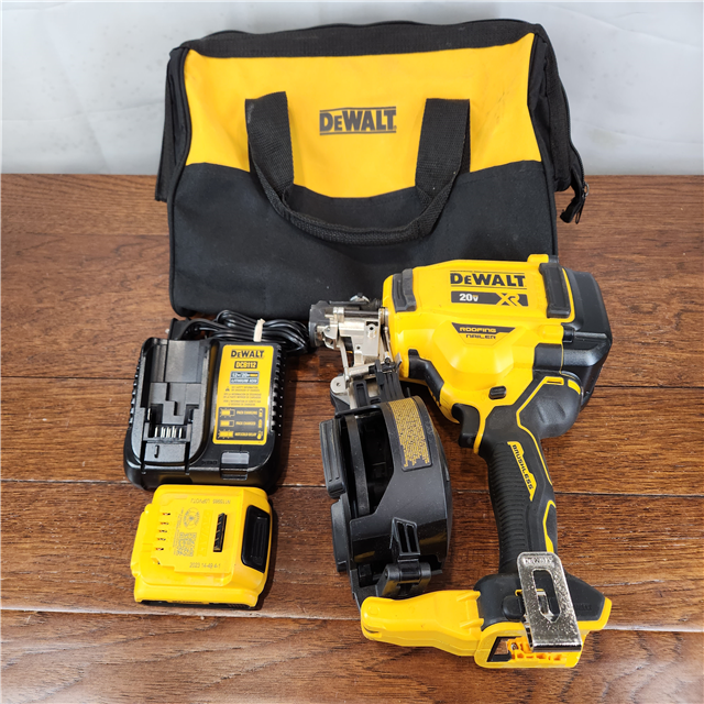 AS IS DeWalt 20V MAX Brushless Cordless 15 Degree Coil Roofing