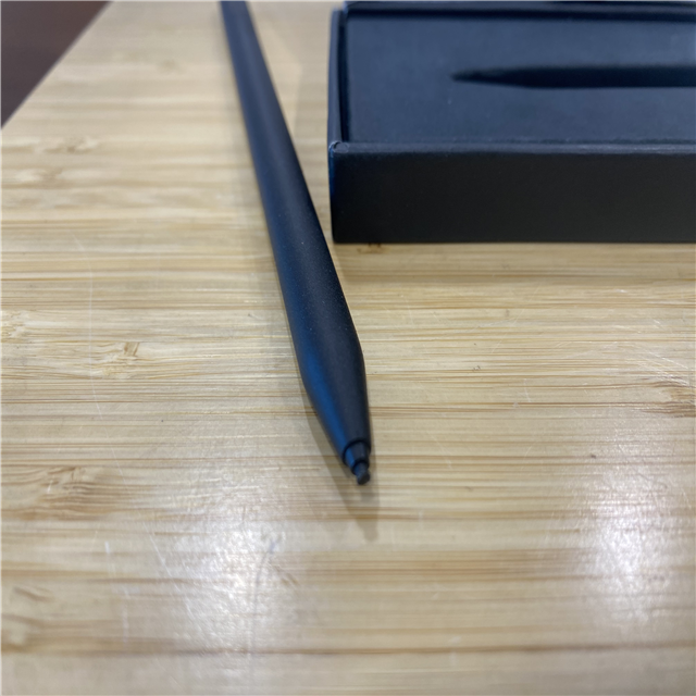 REMARKABLE Marker Plus, Black