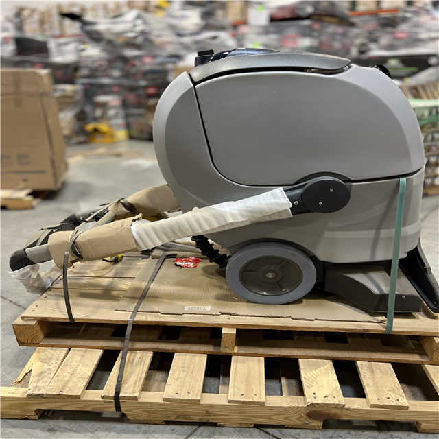 DALLAS LOCATION LIKE NEW! Advance ES400 XLP Carpet Extractor with