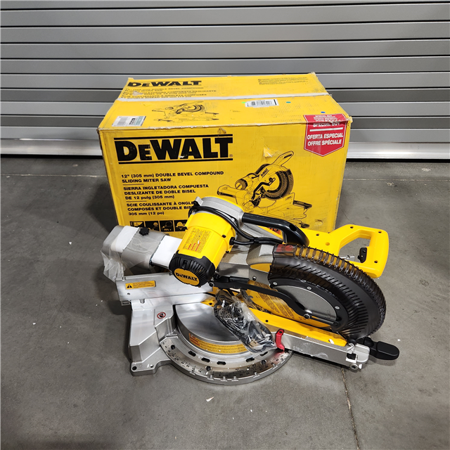 NEW! DEWALT 15 Amp Corded 12 in. Double Bevel Sliding Compound Miter