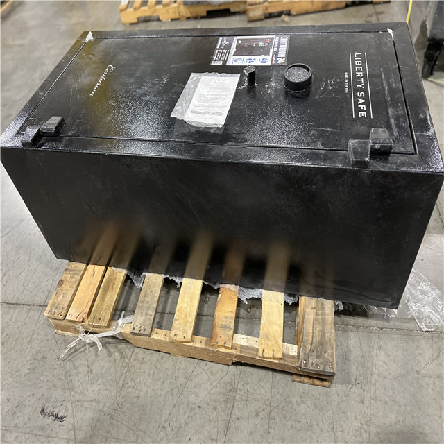 DALLAS LOCATION LIBERTY SAFE Centurion 24Gun 40min fire rating EMP E