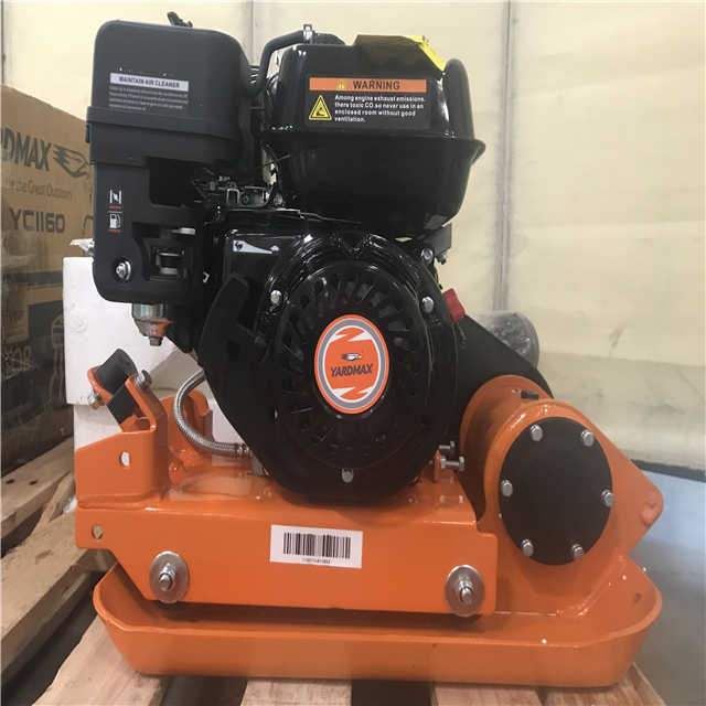 California ASIS Yardmax 2500 lb. Compaction Force Plate Compactor 6.5HP/19