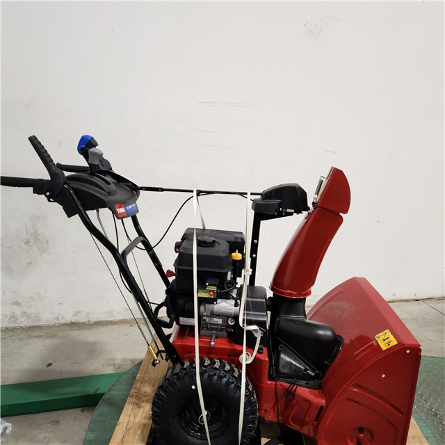Dallas Location AsIs Toro Power Max 824 OE 24 in. 252cc Gas Snow Blower